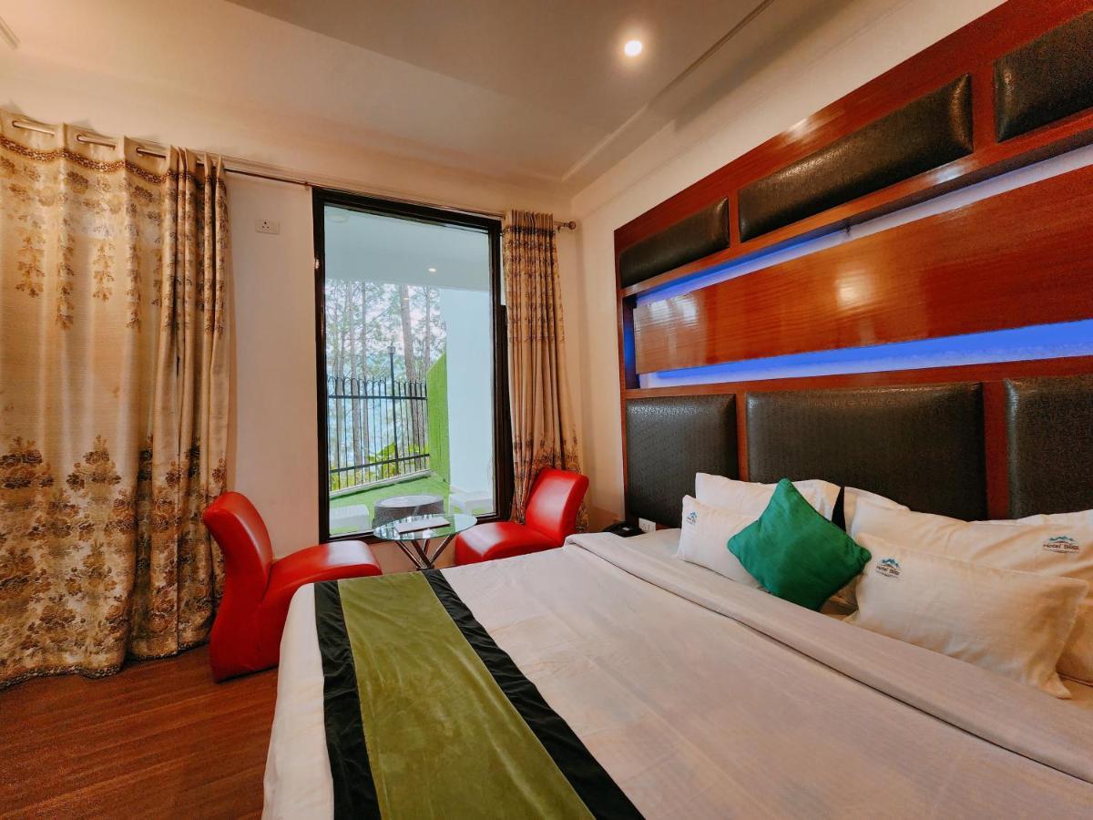 Hotel Bliss Касаули Екстериор снимка